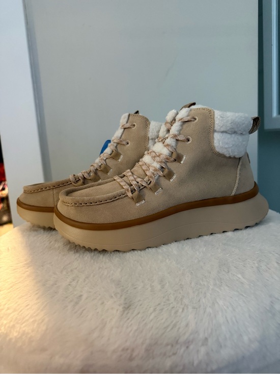 Hey Dude Shoes - HEY DUDE Tan Apres Suede Cozy Boots